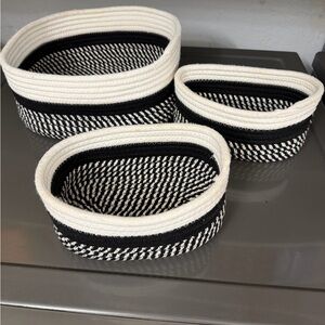 Stylish Black and White Woven Storage set of 3 Baskets
